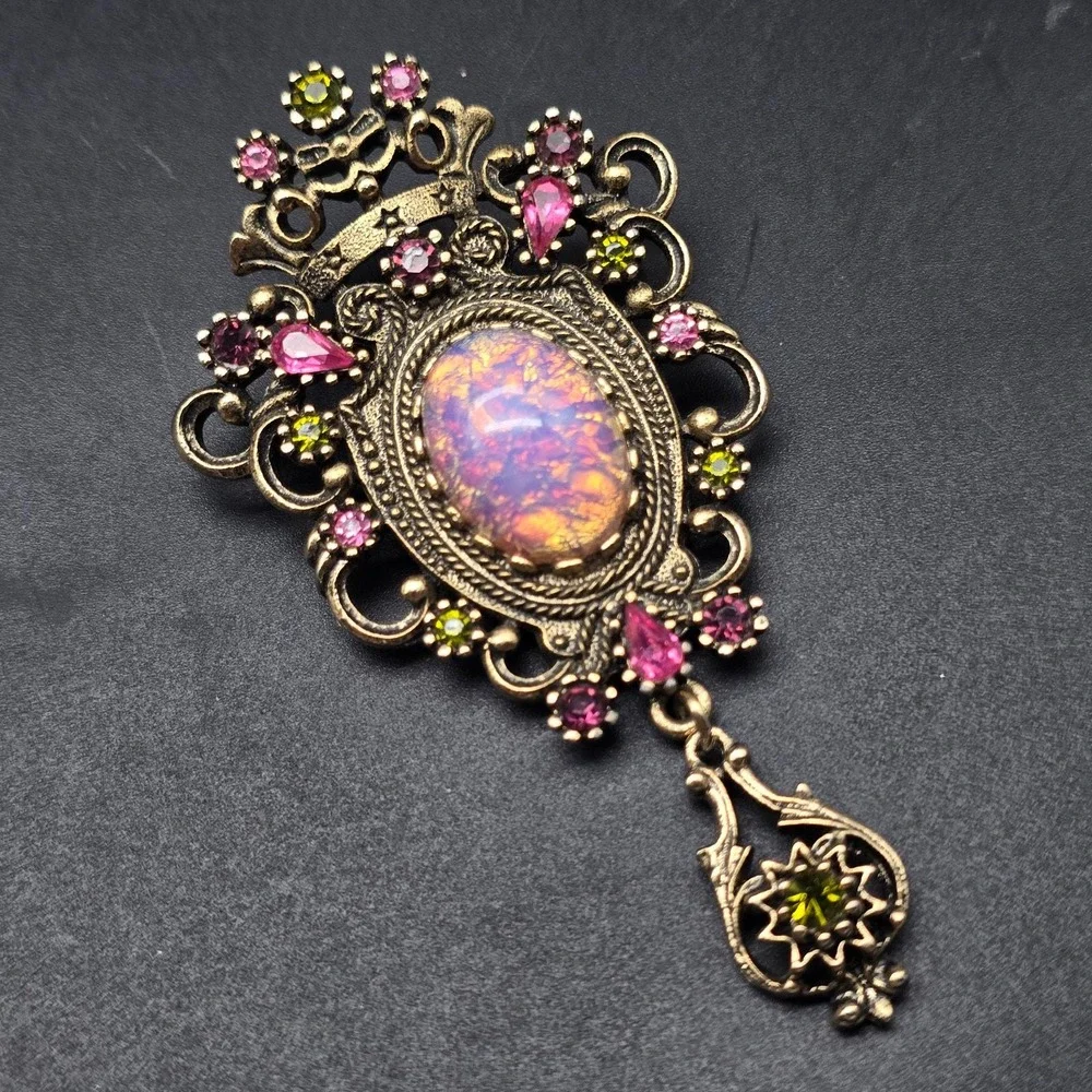 Sarah Coventry this vintage